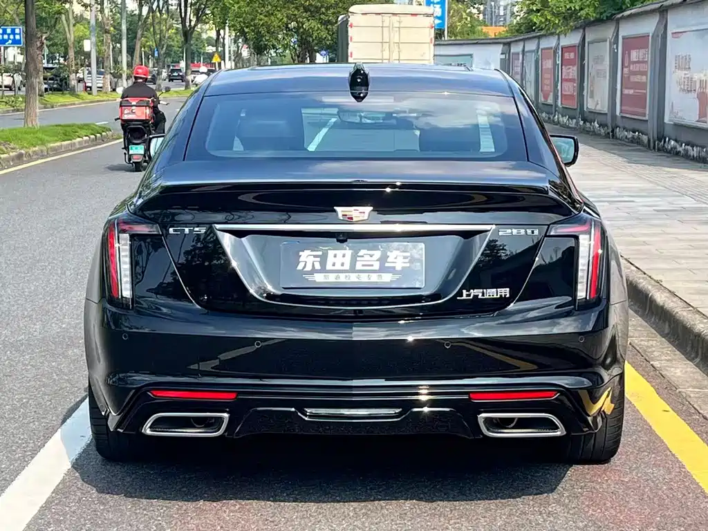 Cadillac CT5 — миниатюра 14