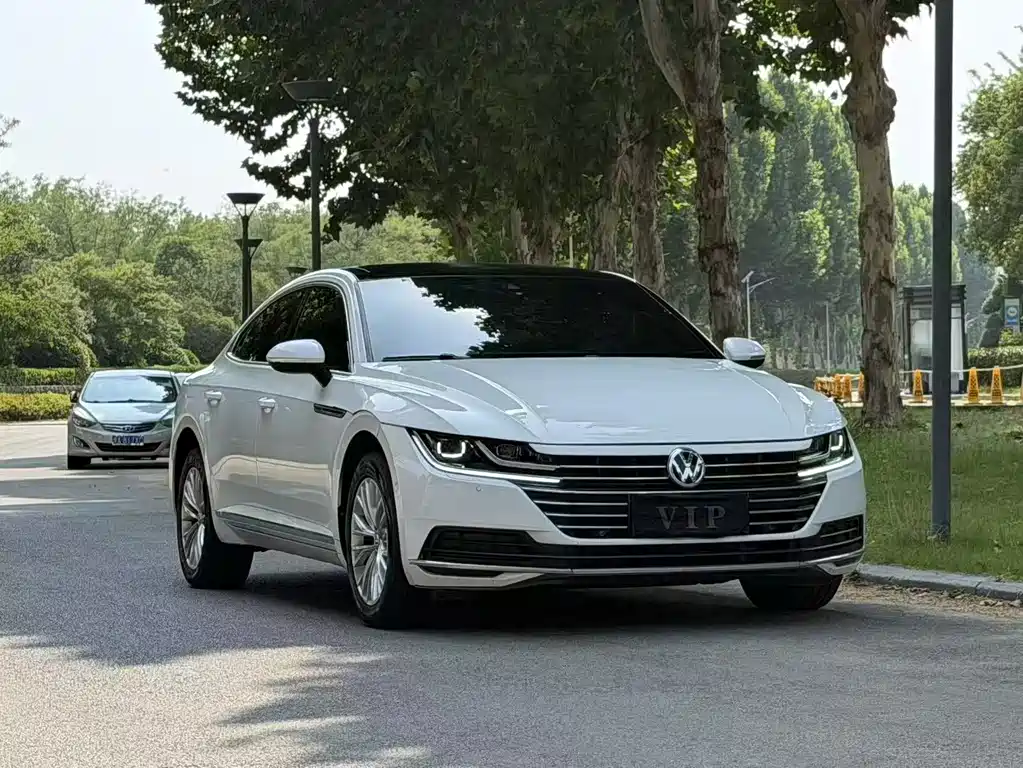 Volkswagen FAW - Passat CC CC 2019 330TSI VI