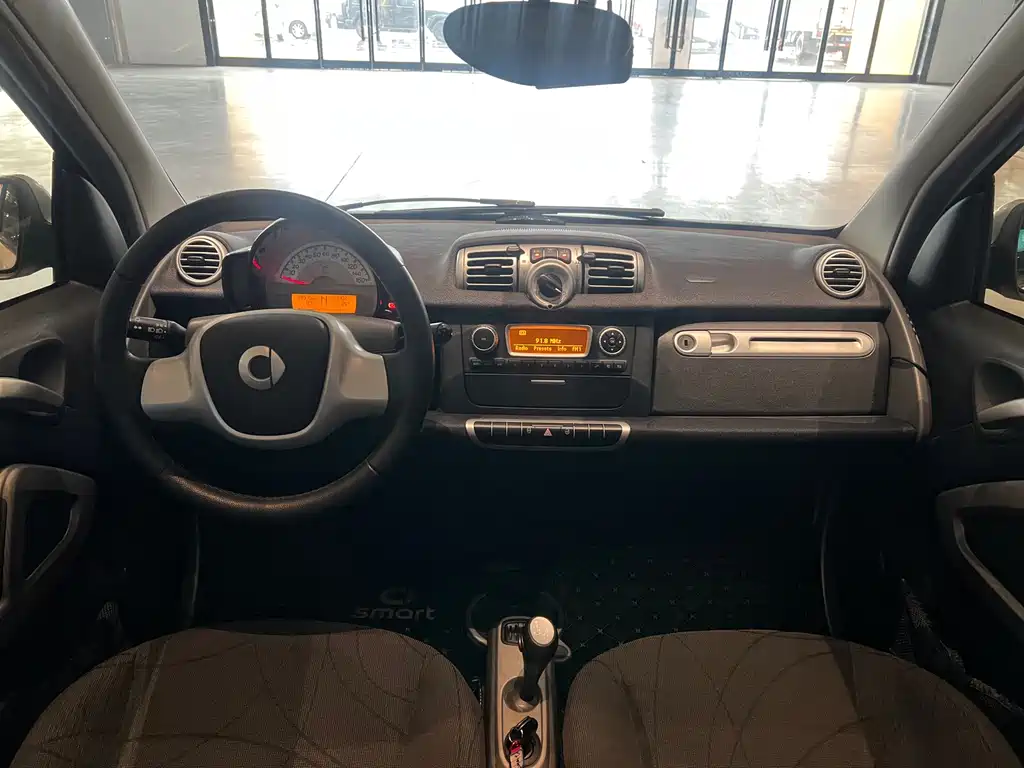 smart Smart Fortwo — миниатюра 5