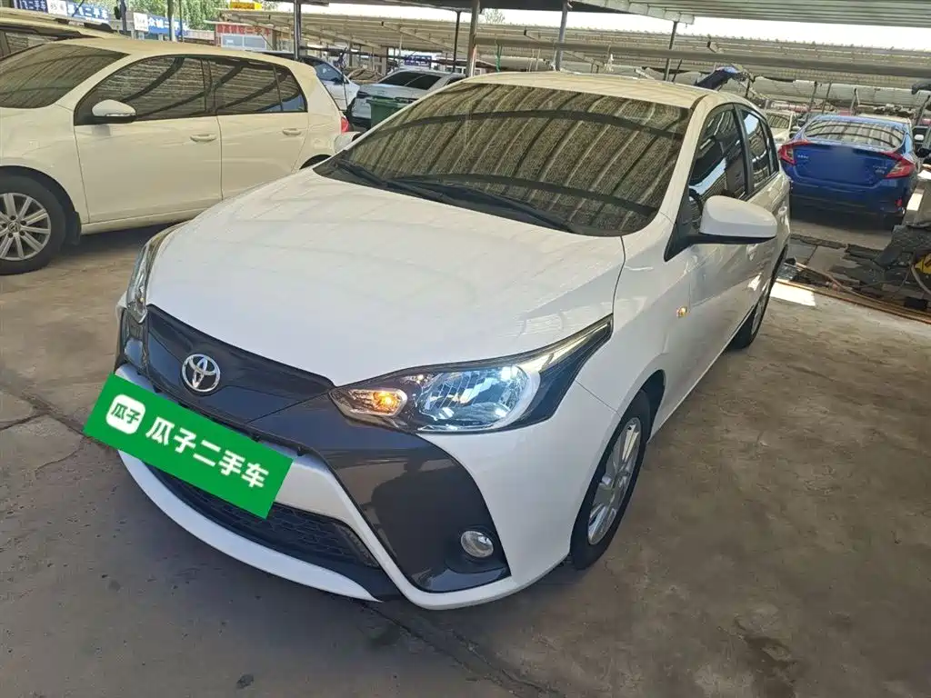Toyota Yaris L 2016