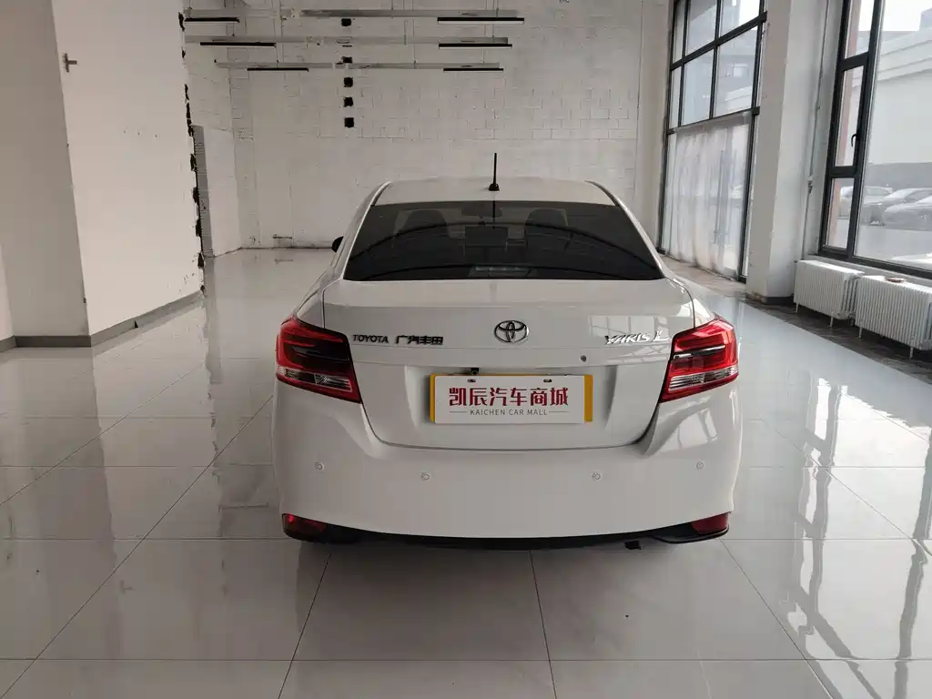 TOYOTA YARIS L TO ENJOY