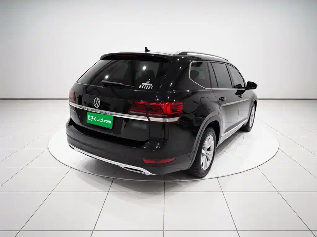 Volkswagen Teramont — миниатюра 4