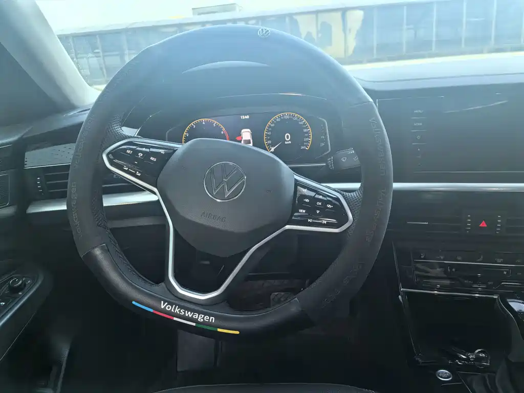 Volkswagen Passat — миниатюра 7