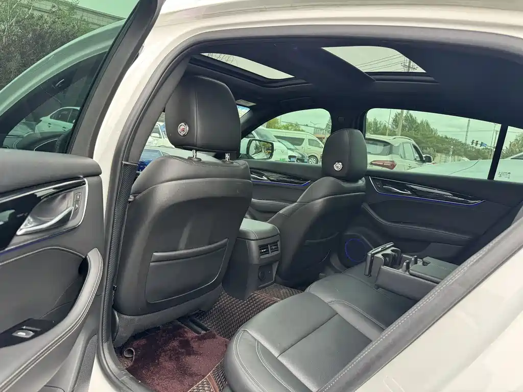 Cadillac CT5 2022 28T Luxury （ Standard ）