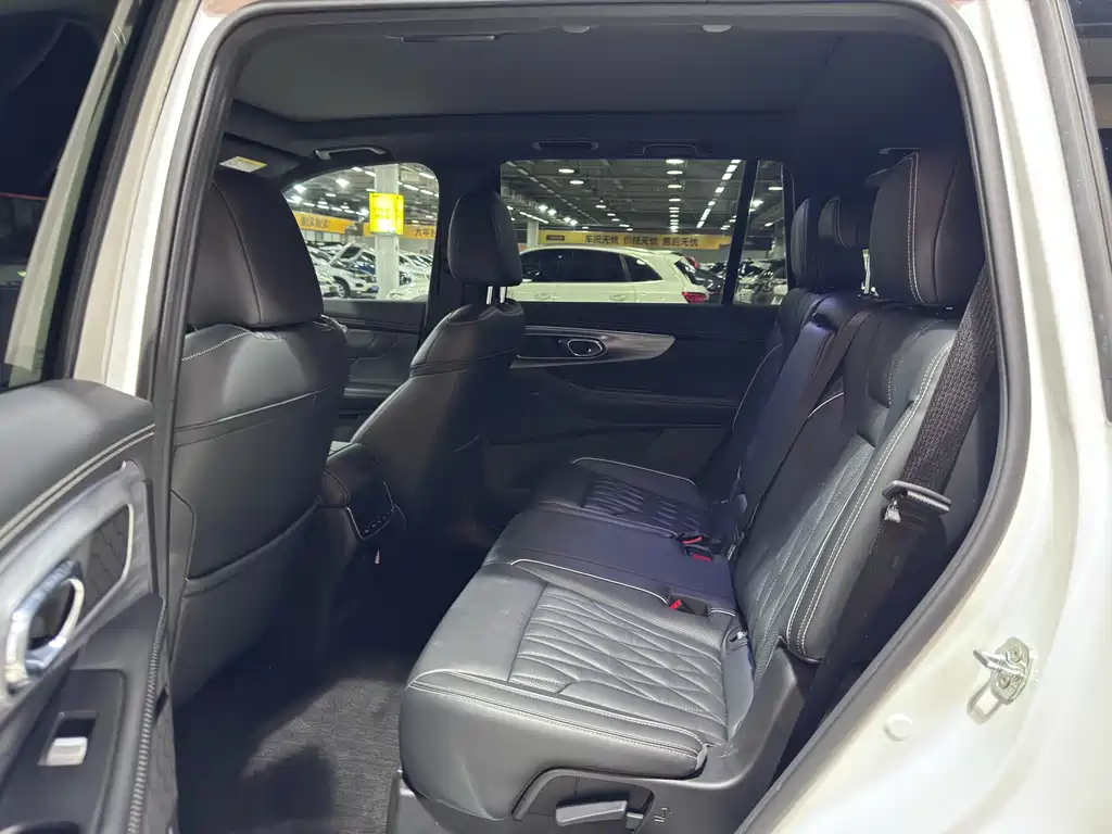 GAC Motor Trumpchi GS8 — миниатюра 8