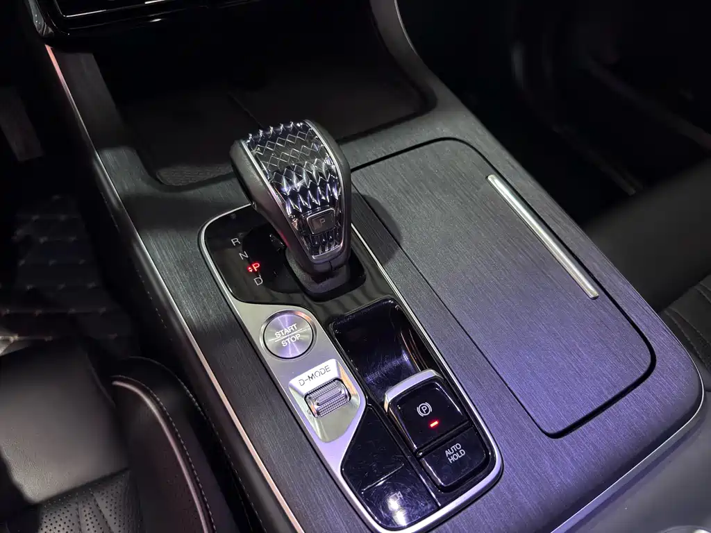 GAC Motor Trumpchi GS8 — миниатюра 15