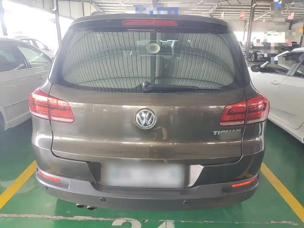 Volkswagen Tiguan 2016 300TSI AT