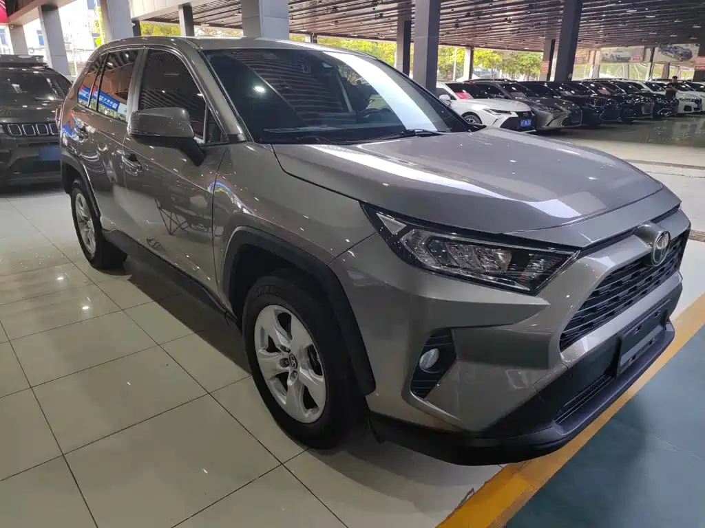 Toyota RAV4 2022 2.0L CVT