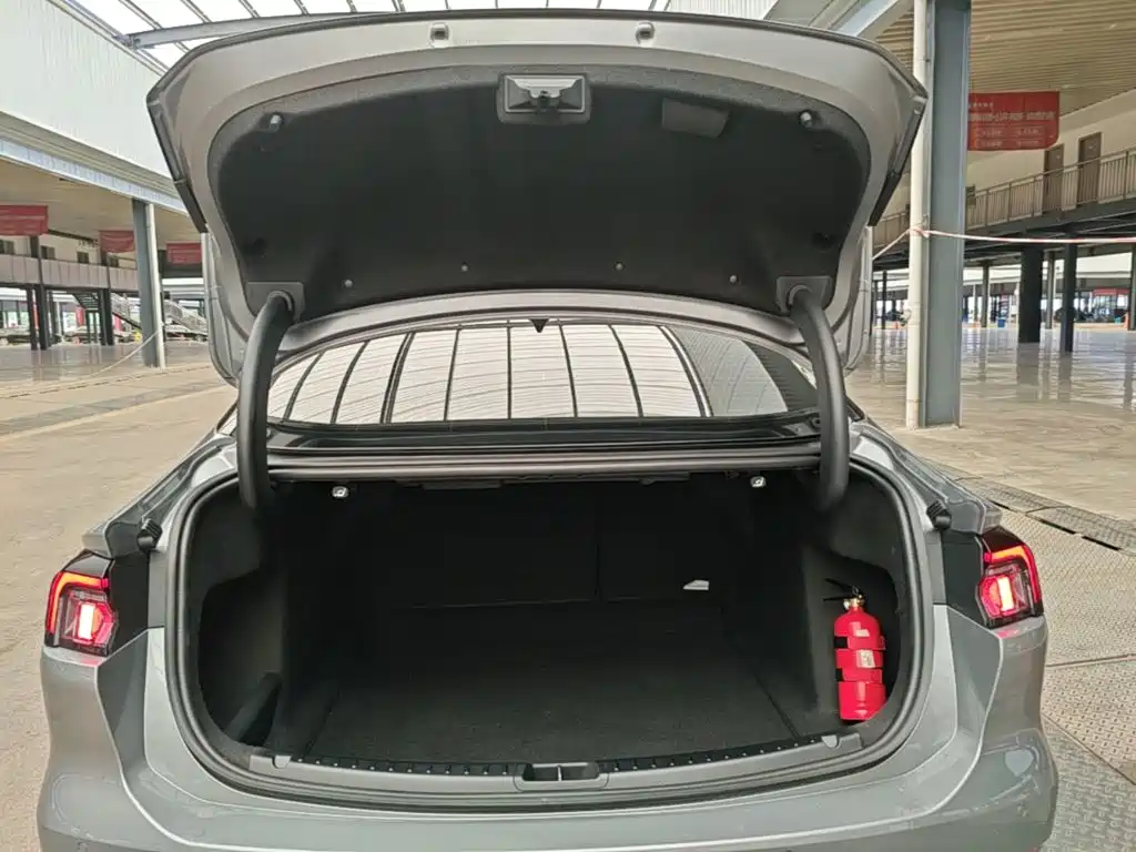 Ford Mondeo — миниатюра 19