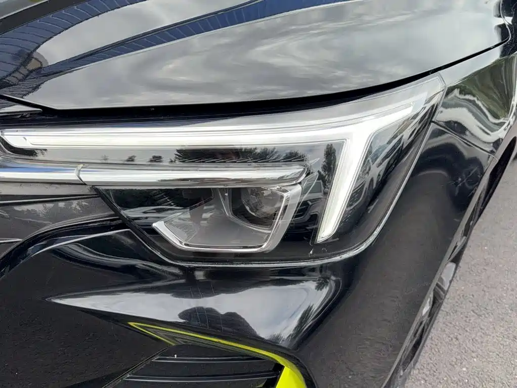 Roewe i6 MAX — миниатюра 16