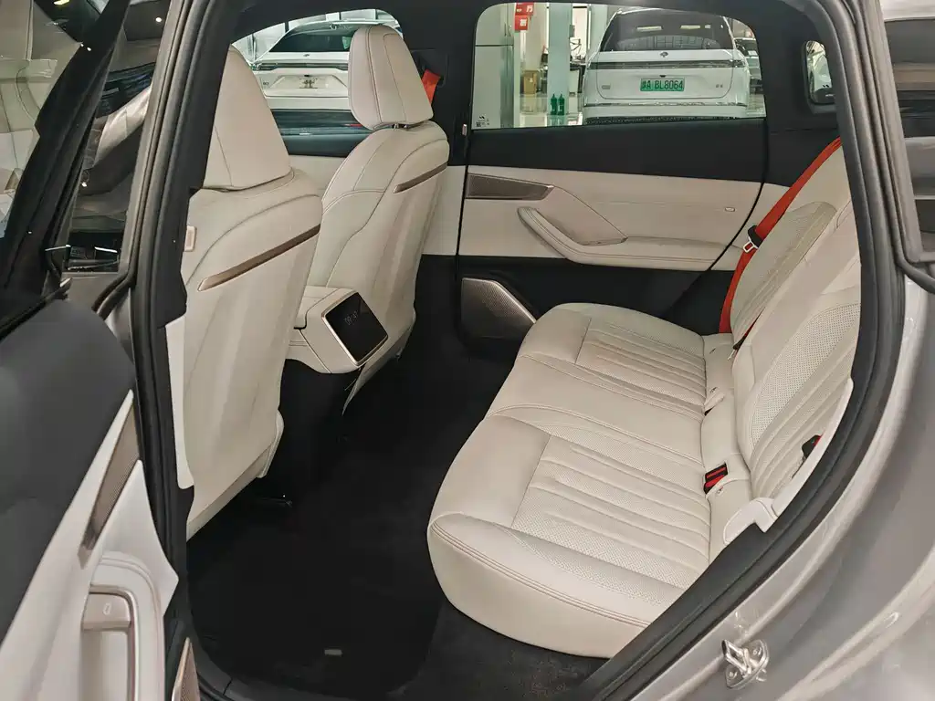 Onvo L60 2024 60kWh