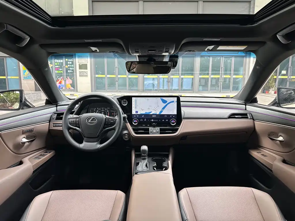Lexus ES — миниатюра 9