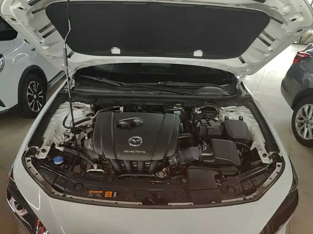 Mazda 3 Axela — миниатюра 20