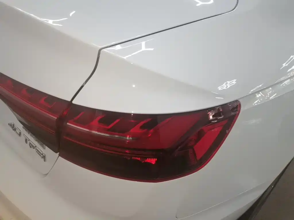Audi A4L — миниатюра 24
