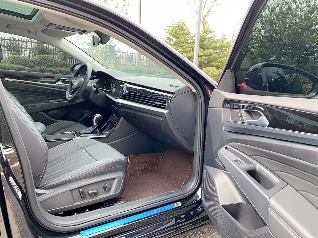 Volkswagen Passat — миниатюра 25