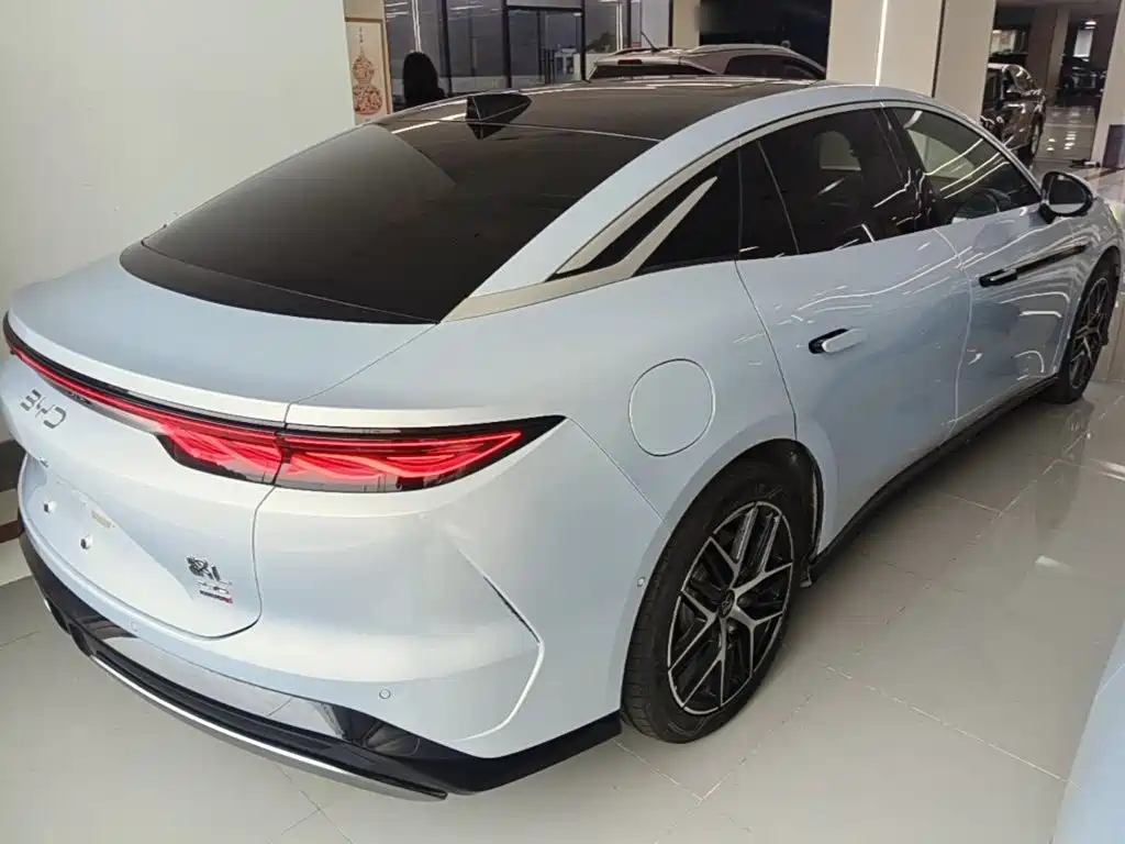 BYD Han L — миниатюра 7