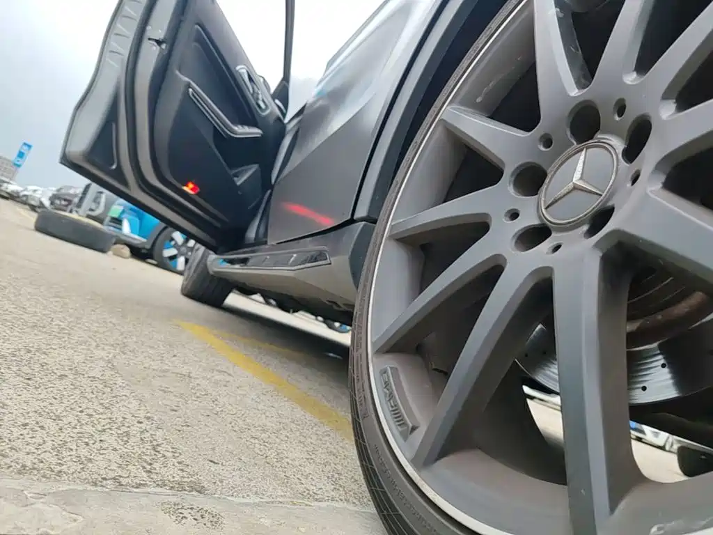 Mercedes-Benz GLA AMG — миниатюра 22