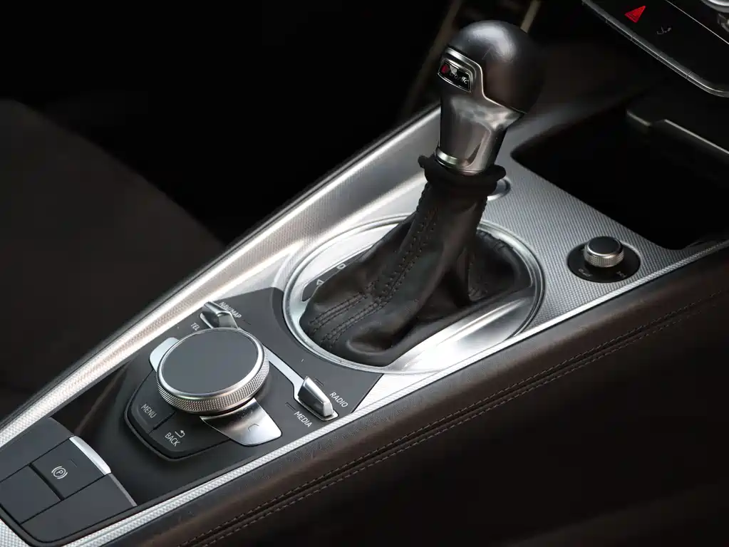 Audi TT TT Coupe 45 TFSI, фото 19