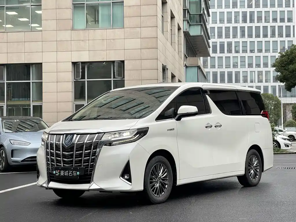 Toyota Alphard 2021