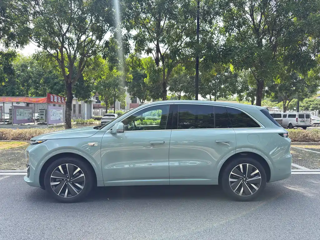 Li Auto Li L6 — миниатюра 5