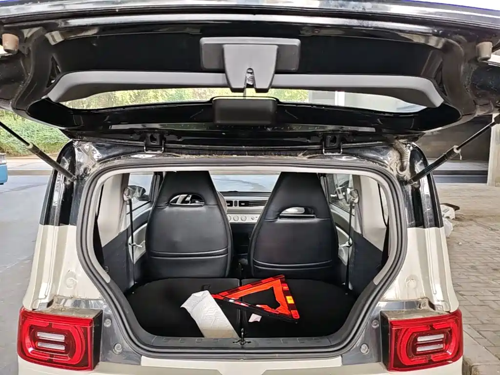 Wuling MINIEV — миниатюра 19