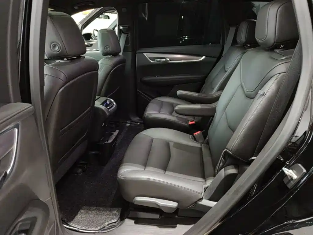 Cadillac XT6 — миниатюра 17