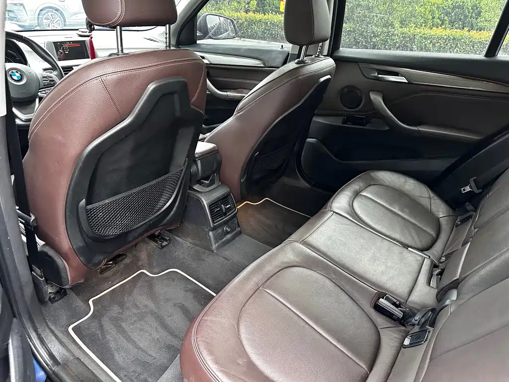 BMW X1 — миниатюра 8