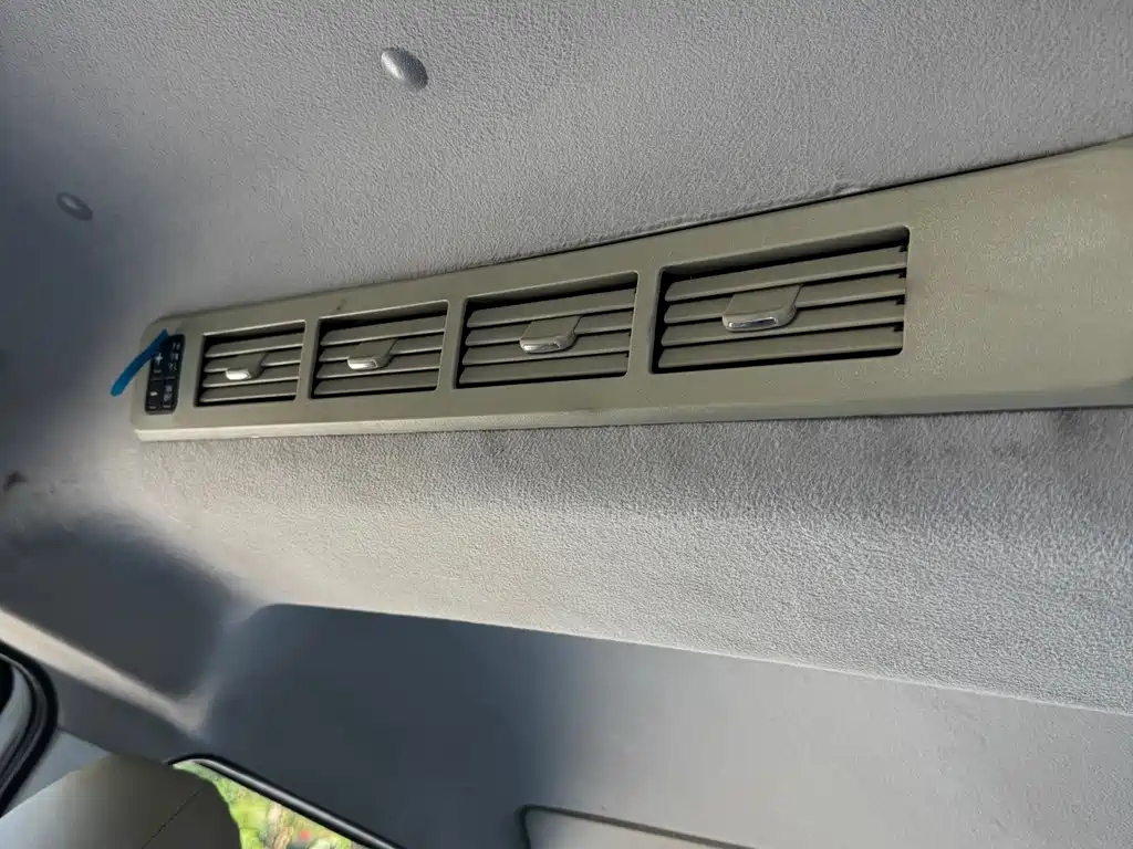 Jinbei Hiace X30L — миниатюра 11