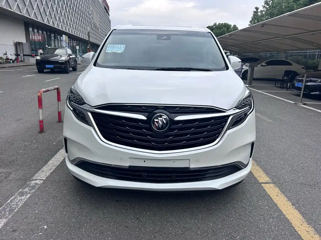 Buick GL8 — миниатюра 6
