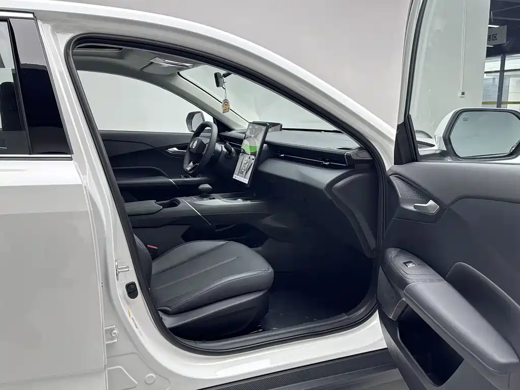 Changan Eado 2025 1.5T 500Bar Luxury