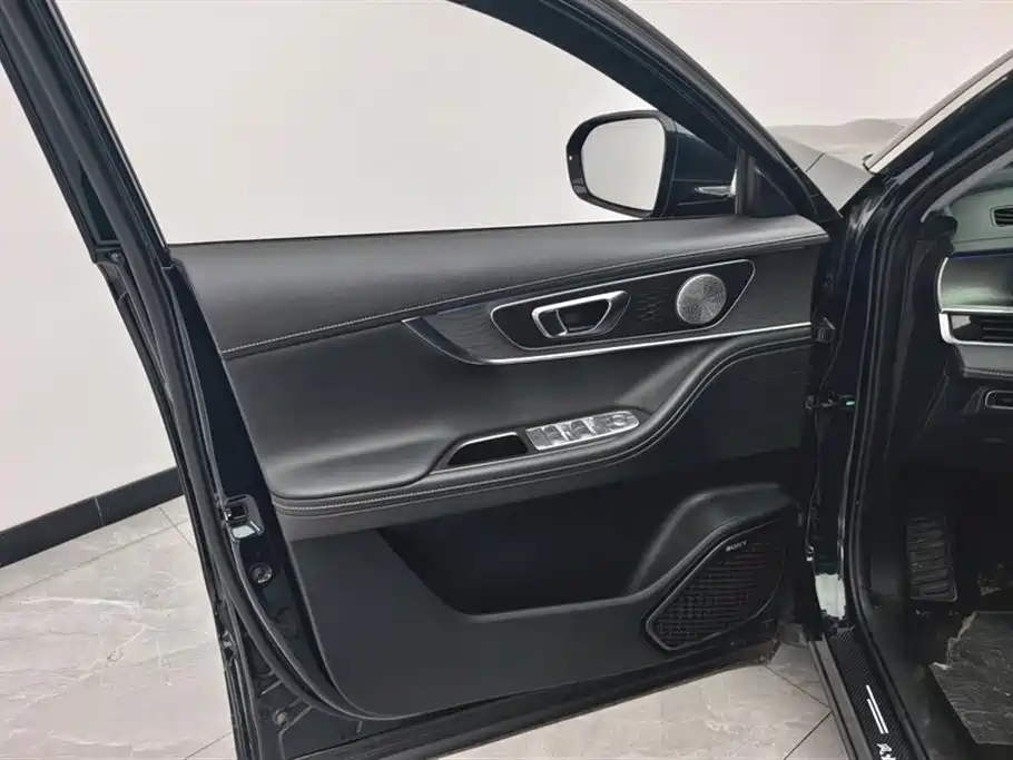 Chery 8 PRO 2022 290T 5 мест