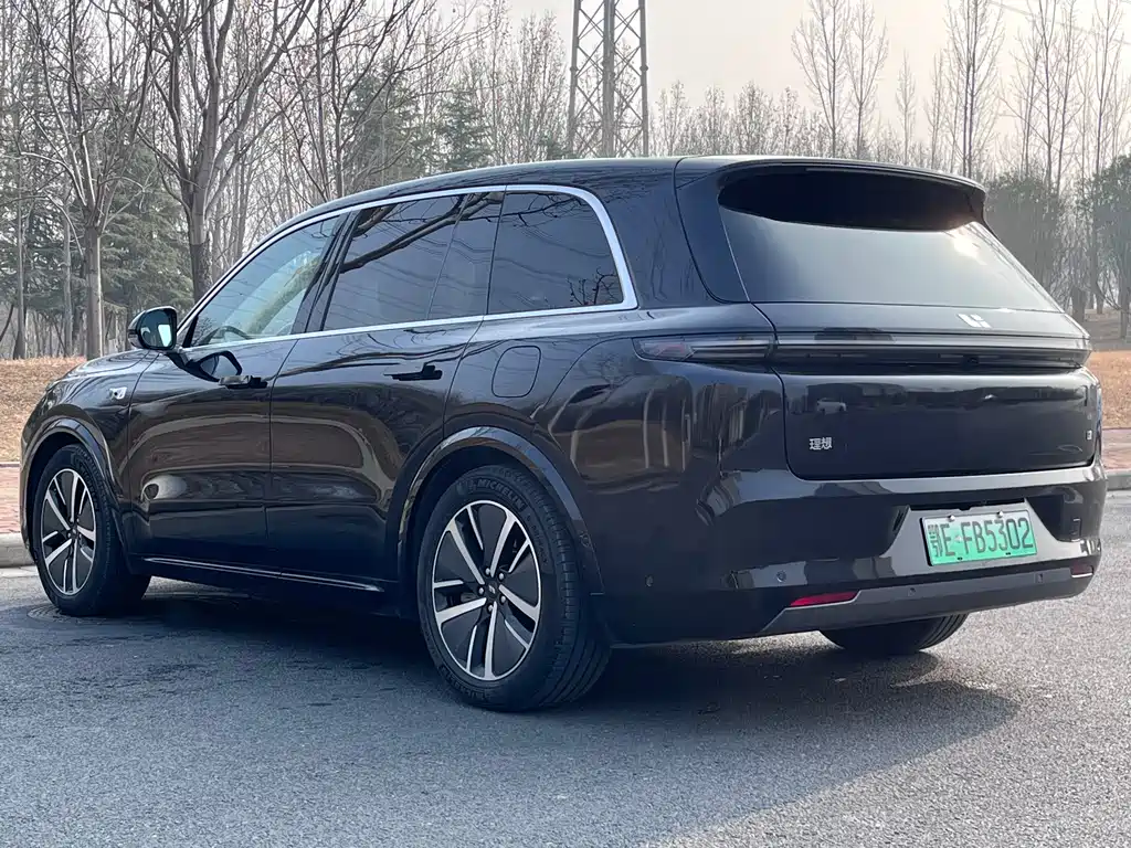 Li Auto IDEAL L8