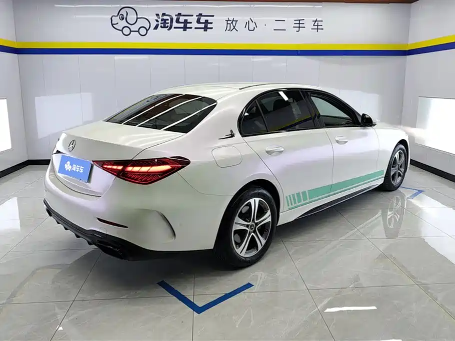 MERCEDES-BENZ C CLASS