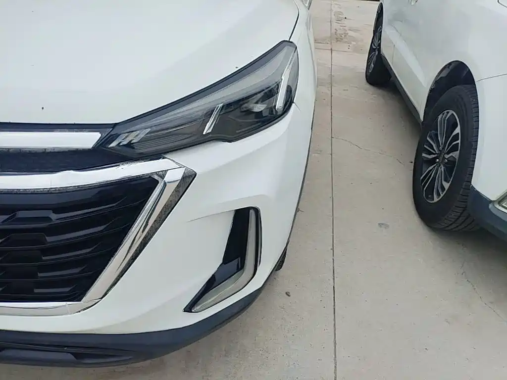 BAIC X3 — миниатюра 24