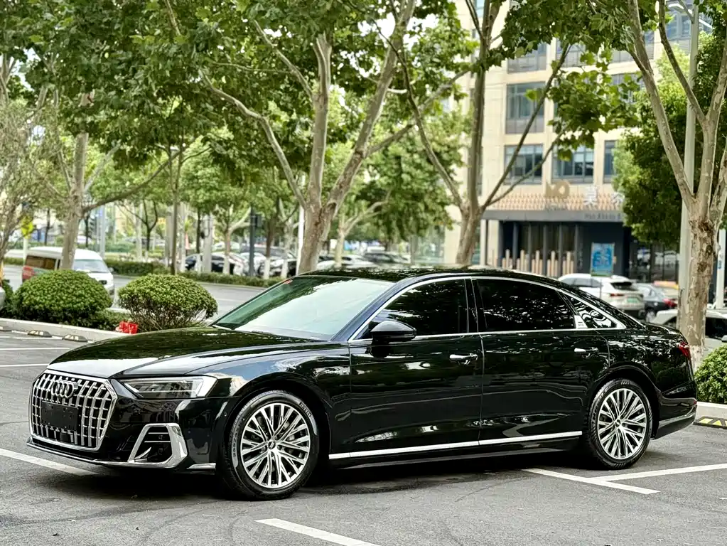 Audi A8 2019