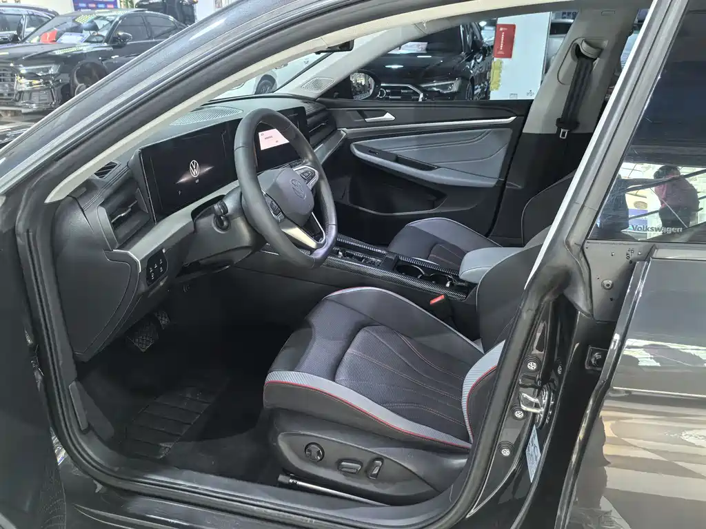Volkswagen Lamando 2023 L 280TSI DSG