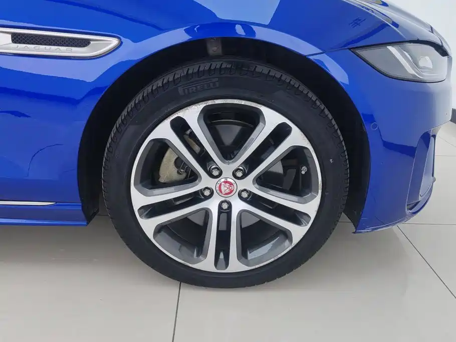 Jaguar XEL — миниатюра 6