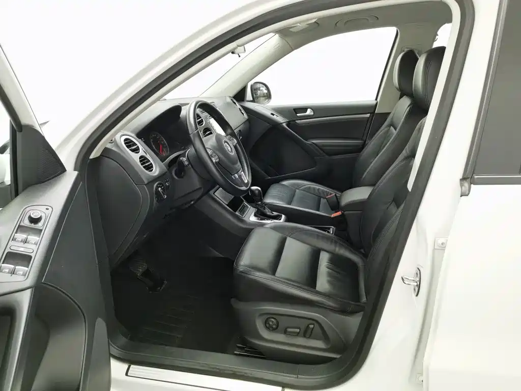 Volkswagen Tiguan — миниатюра 10