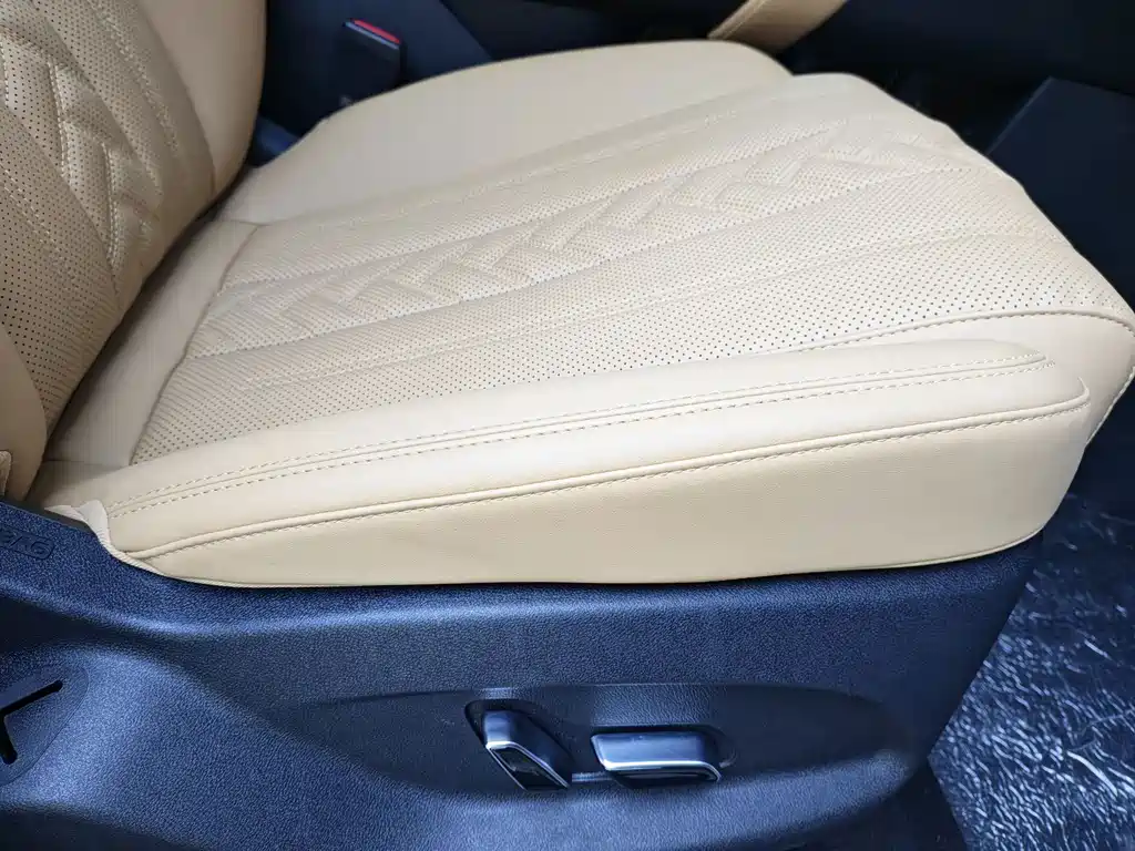 BYD L DM-i — миниатюра 14
