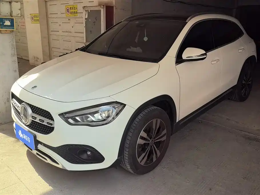 Mercedes-Benz GLA 2023 GLA 200