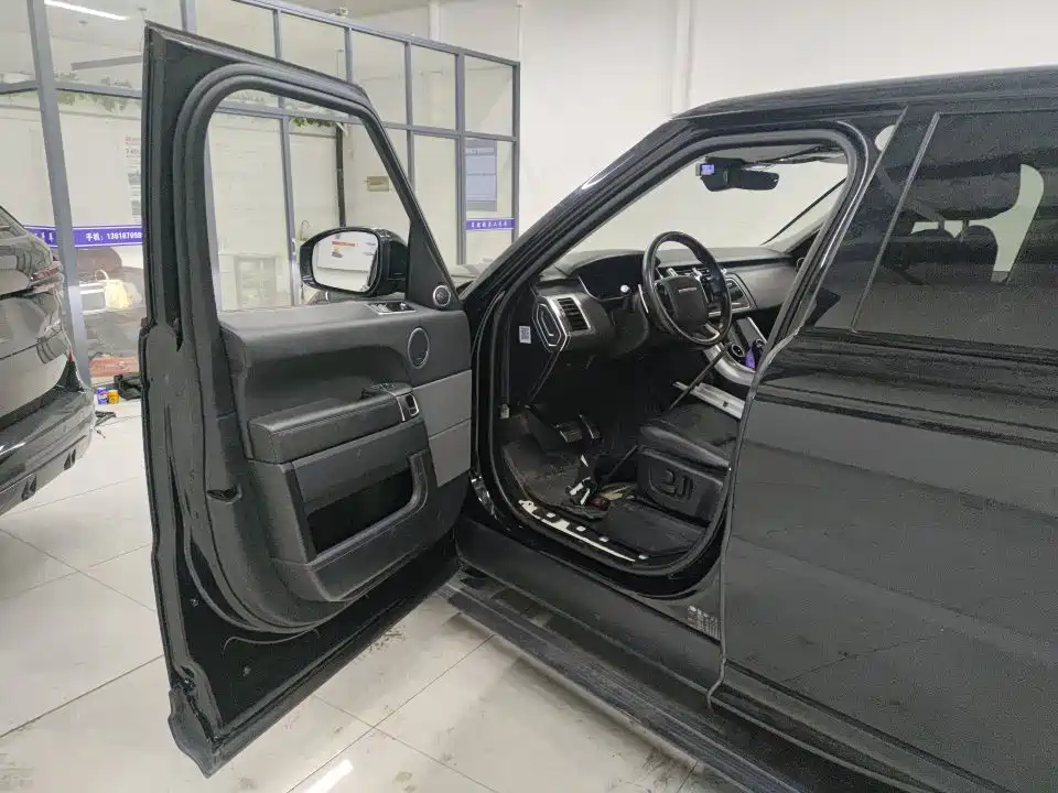 Land Rover Sport — миниатюра 7
