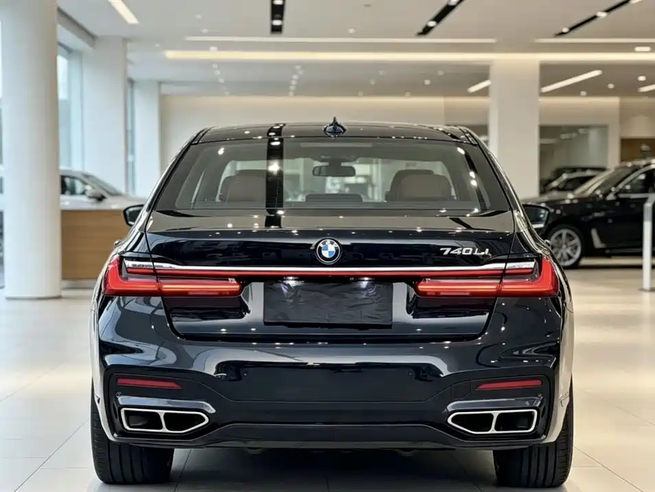 BMW 7 Series 7 2021 740Li Lead M Sport