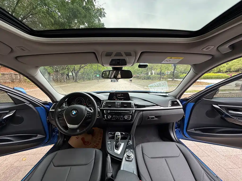 BMW 3 Series — миниатюра 7