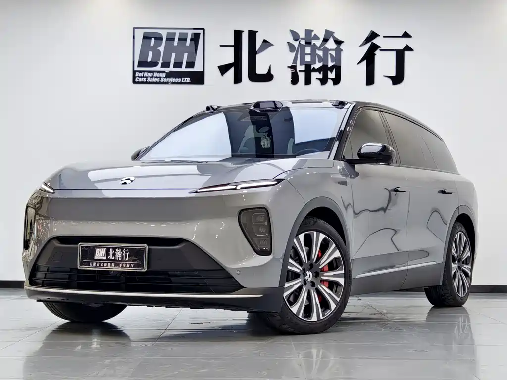 Nio ES8 2024