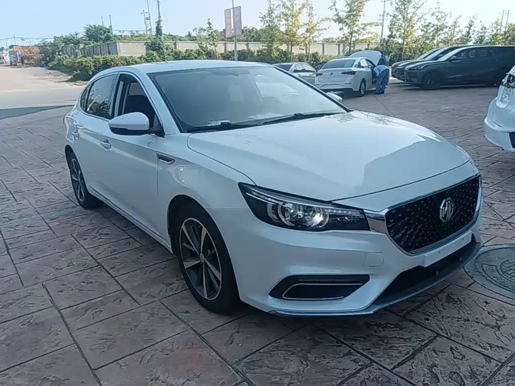 MG MG6 — миниатюра 4