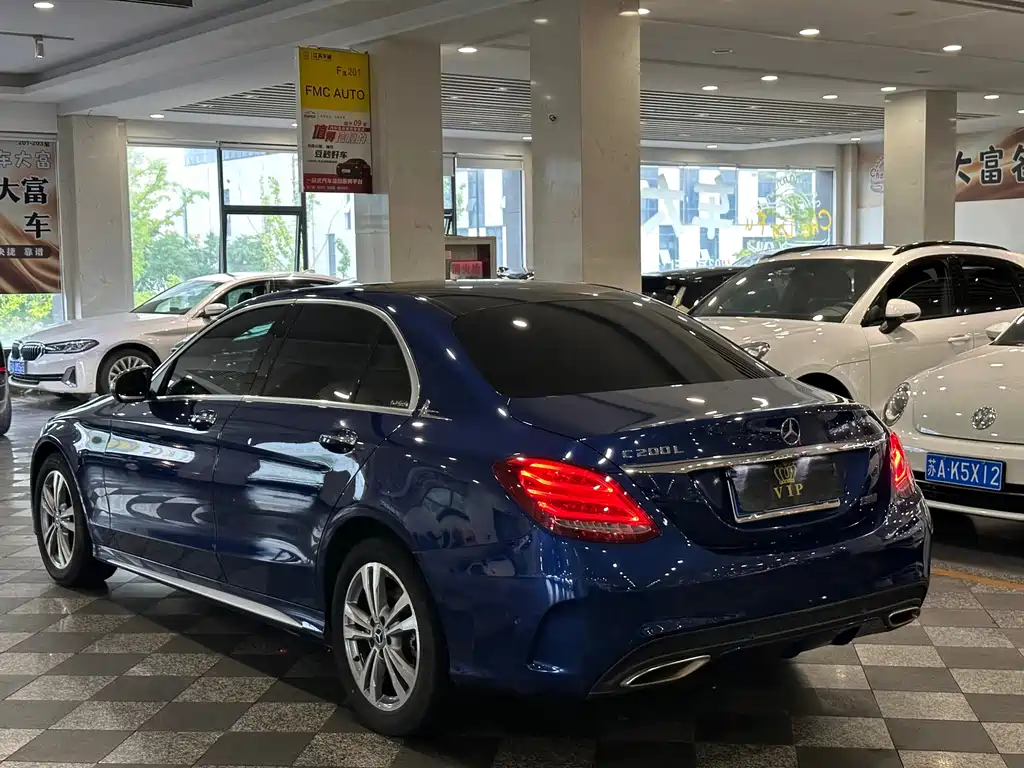 Mercedes-Benz C-Class — миниатюра 17
