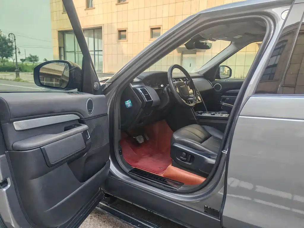 Land Rover Discovery 2020 3.0 SC V6 SE