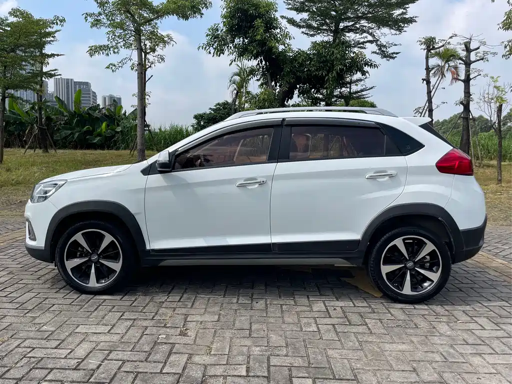 Chery Tiggo 3x — миниатюра 11