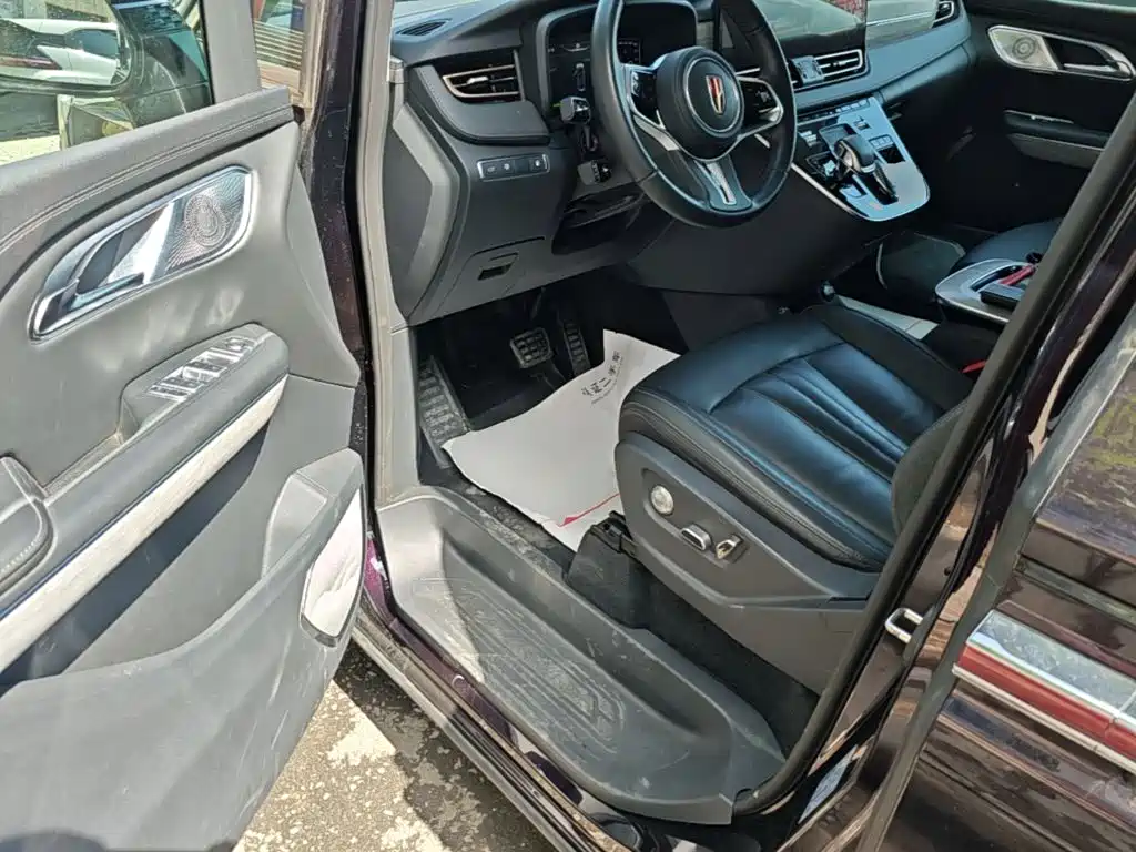 Hongqi Hongqi HQ9 PHEV — миниатюра 16