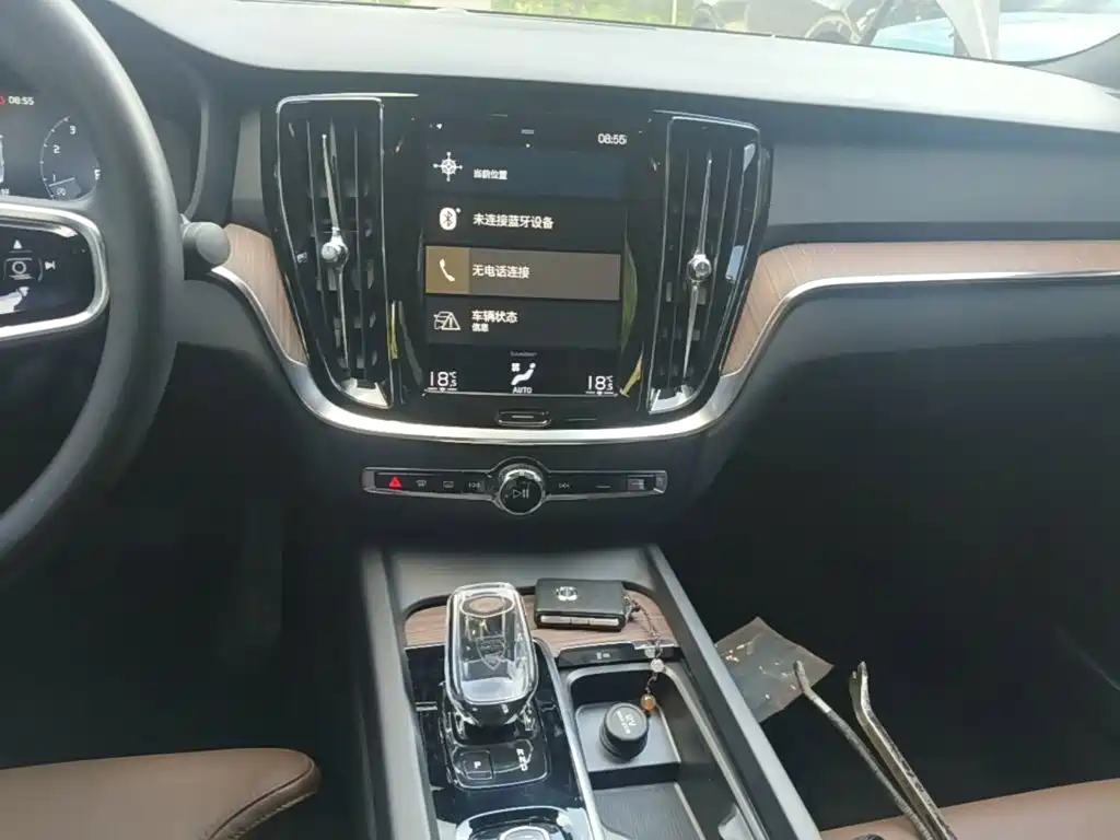 Volvo S60 — миниатюра 13